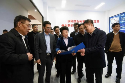 黄莉新在金华调研:以更高标准推动省级新区特色小镇高质量发展_政协要闻_中国人民政治协商会议浙江省委员会